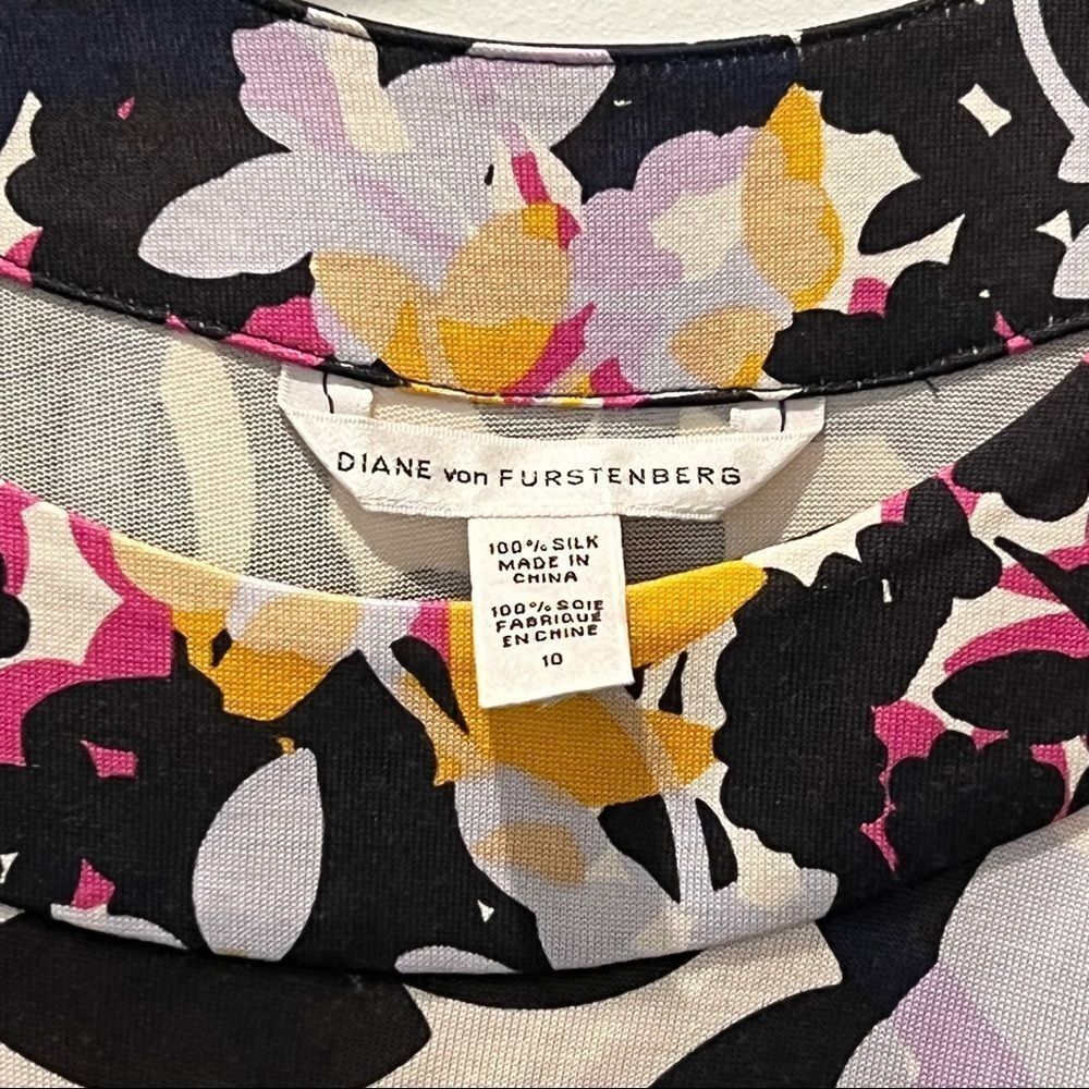 Diane Von Furstenberg 100% Silk Floral Dress size 10 - Picture 3 of 7